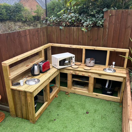 Corner mud kitchen