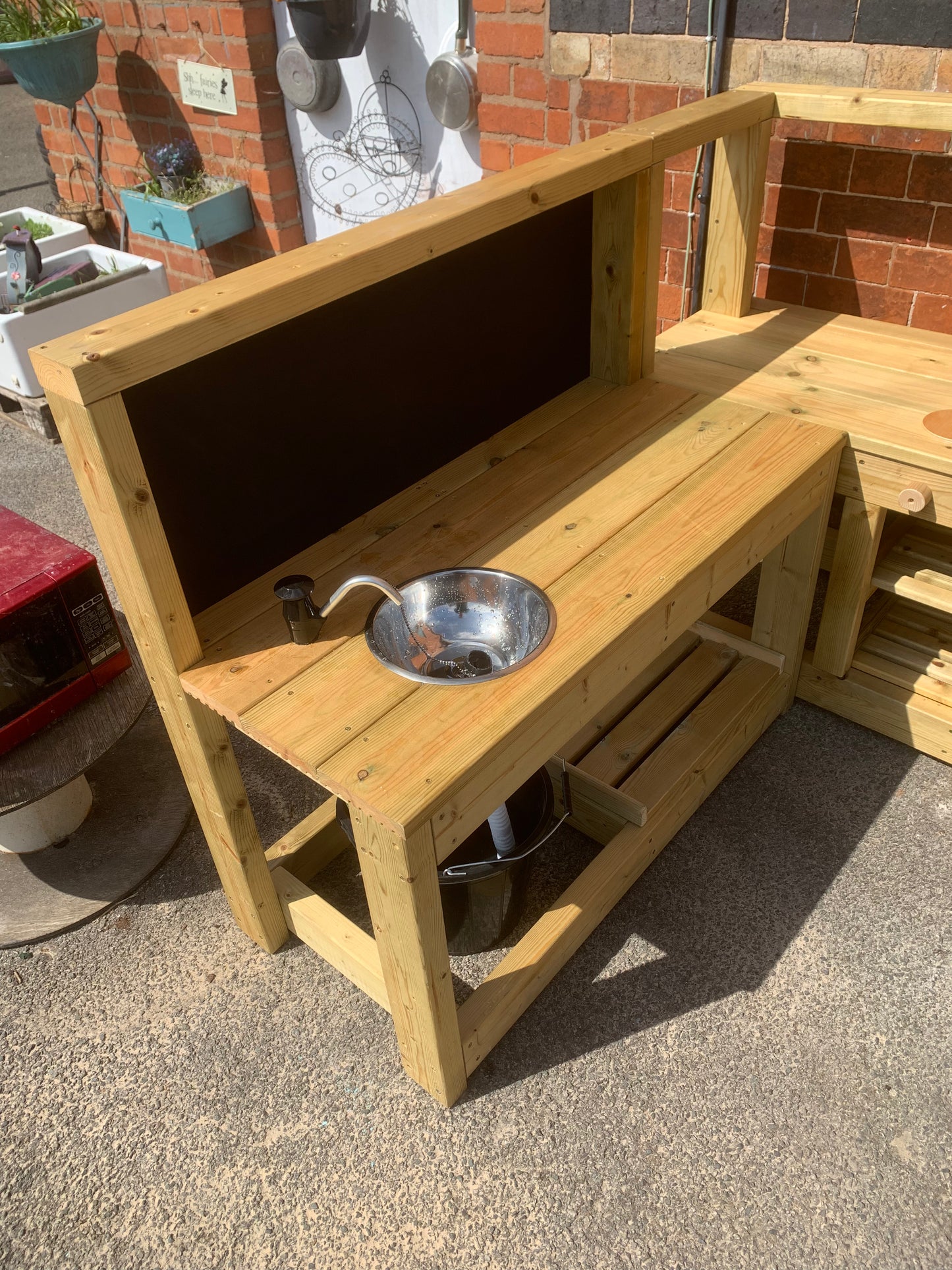 Corner mud kitchen