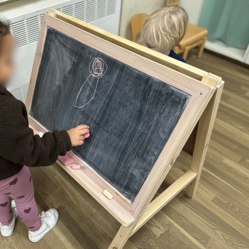 Little Learners Easel