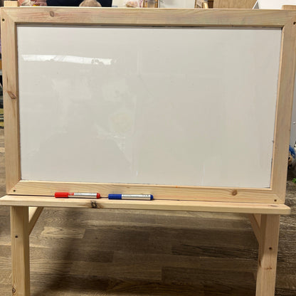 Little Learners Easel