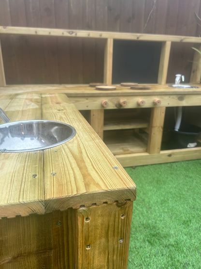 Corner mud kitchen